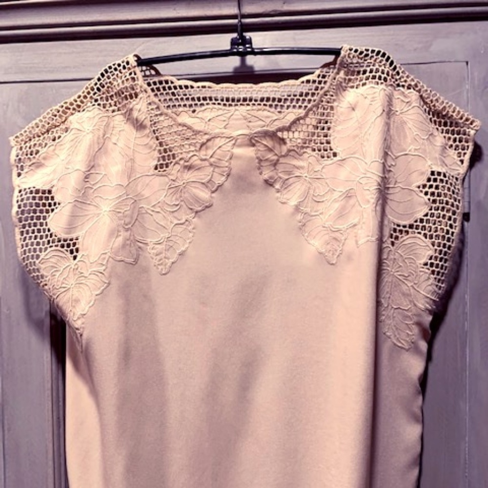 Chico's Sleeveless Embroidered Cut-Out Top